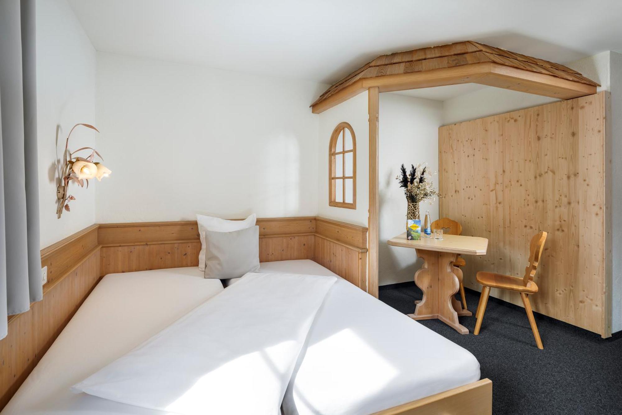 Hotel Und Naturhaus Bellevue 젤리스베르크 외부 사진